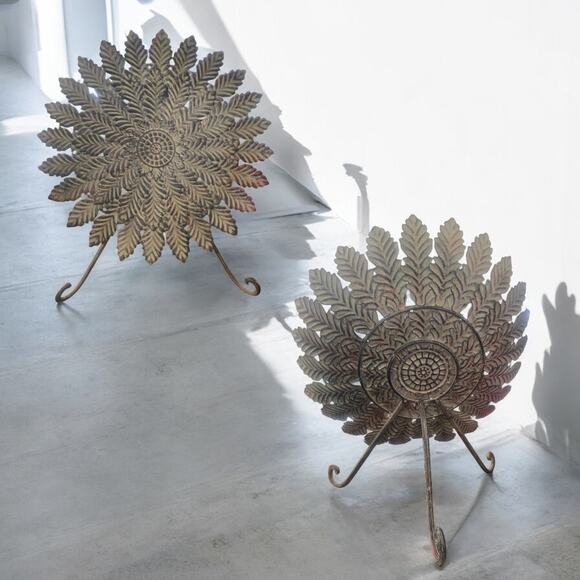 Brutalist-Style Sunburst Sunflower Patina Brass Copper Bowl Decor - Picture 5 of 5